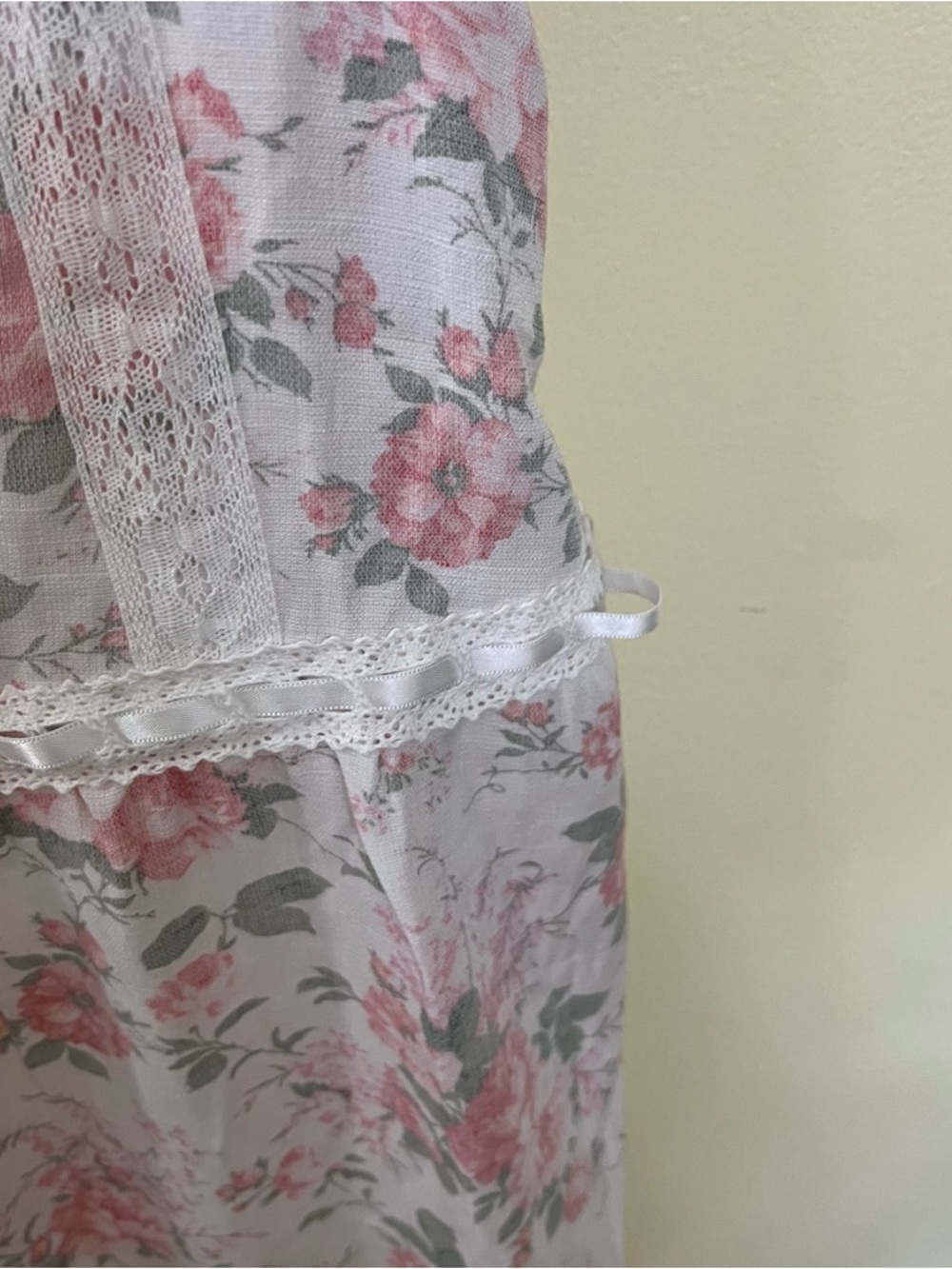 NEW Altar’d State Pink Floral Maxi Dress Size Large NWT - Picture 6 of 8